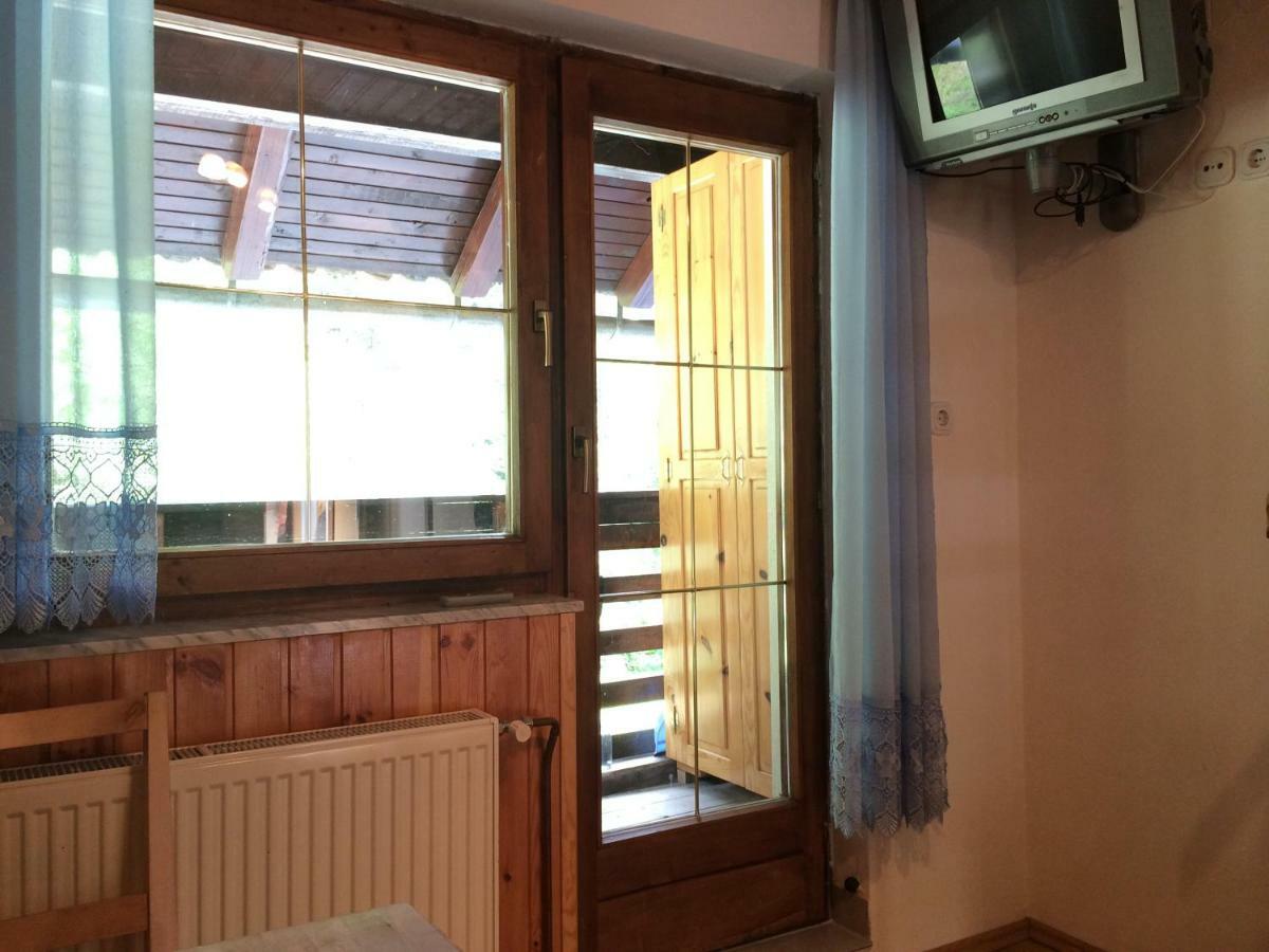 Apartment Tisa โซลกาวา ภายนอก รูปภาพ